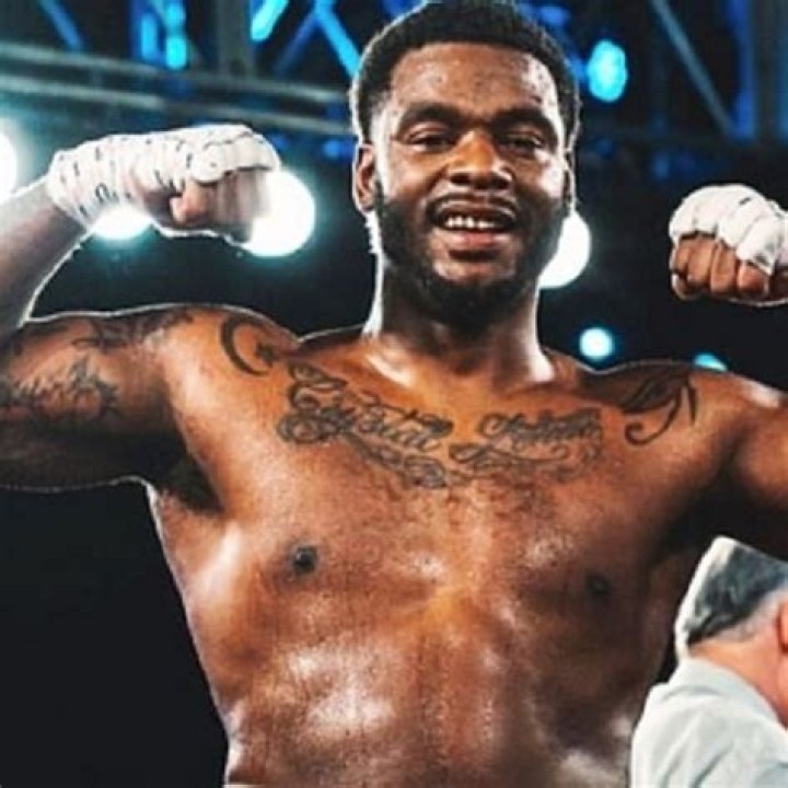 American Boxer Hasim Rahman Jr. Biography (Age, Stats, Family, Career, Wife, Affair, Salary, Net worth)