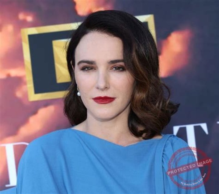 Ana Villafane (stageactress) Wiki,Age,Birthday,Biography,Height,Net Worth ..