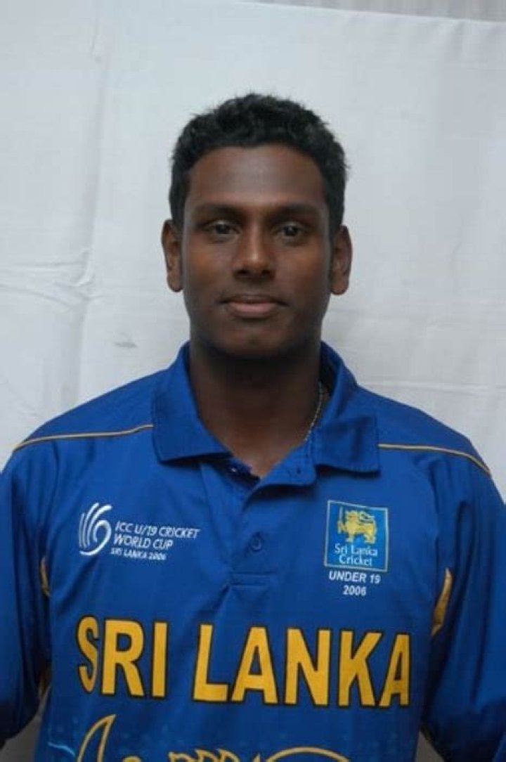 Angelo Mathews Height, Weight, Age, Wife, Family