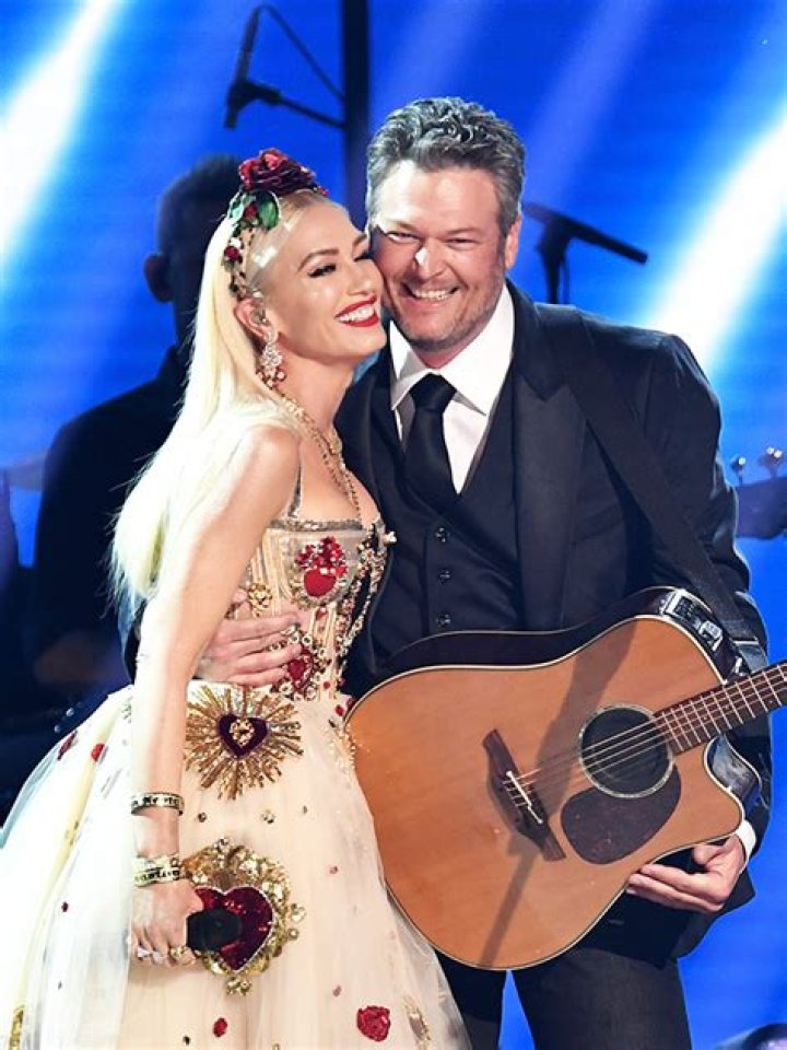 Blake Shelton Jokes Marriage With Gwen Stefani Made Him A ‘Softie’ – Hollywood Life