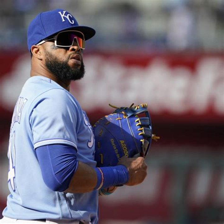 Carlos Santana (baseball) Net Worth