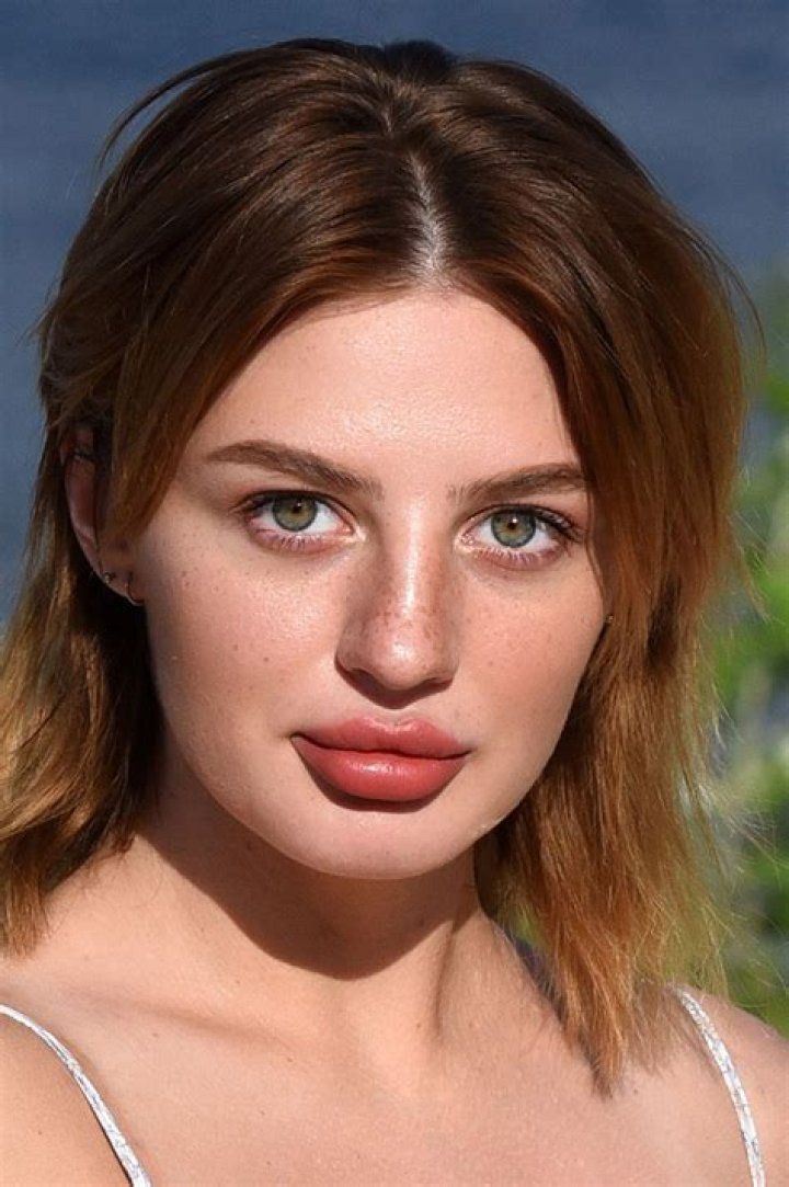 Charli Kelly - Bio, Age, Wiki, Facts and Family