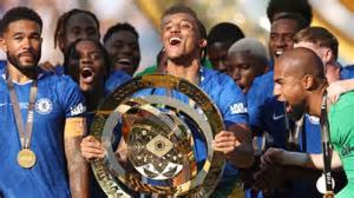 Chelsea Wins – Hollywood Life