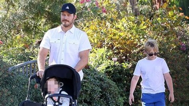 Chris Pratt & Katherine Schwarzenegger Spotted On Walk With Kids Jack, 10, Lyla, 2, & Eloise, 5 Months: Photos