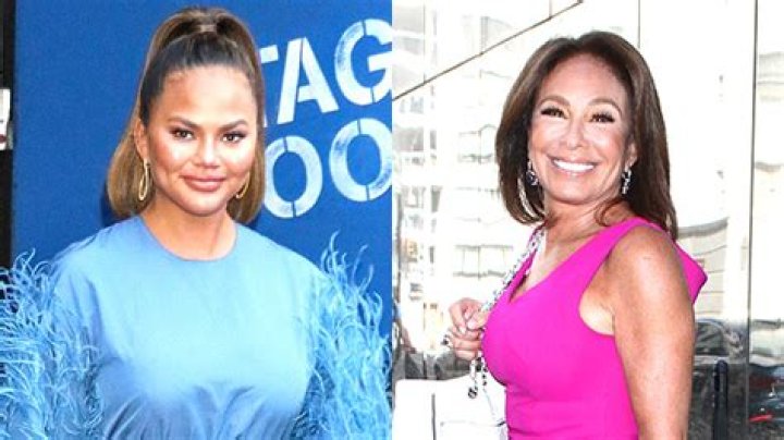 Chrissy Teigen Grills Jeanine Pirro Over Pic On Fox News Star’s Phone – Hollywood Life