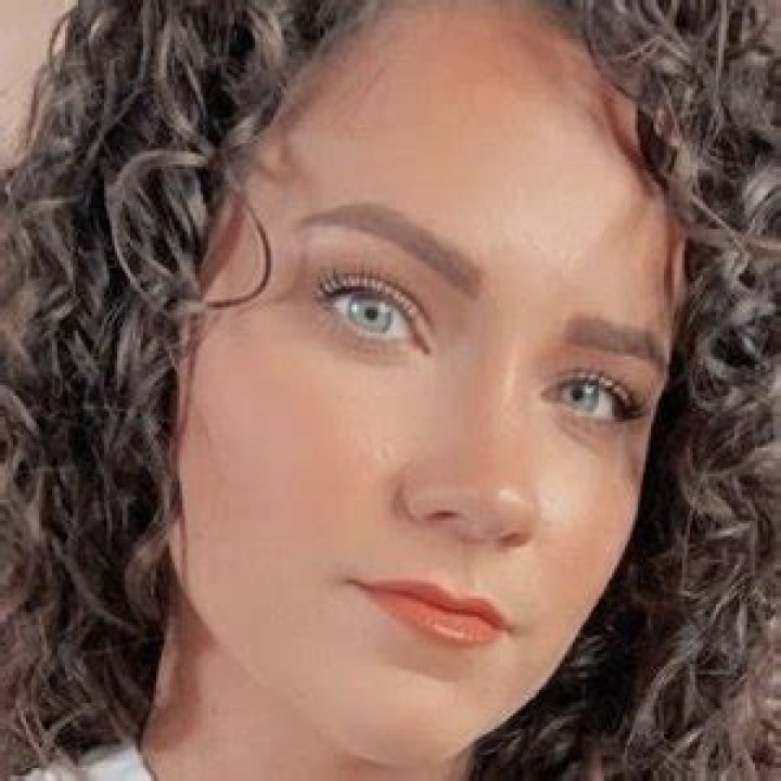 Danelle Hallan - Bio, Age, Wiki, Facts and Family