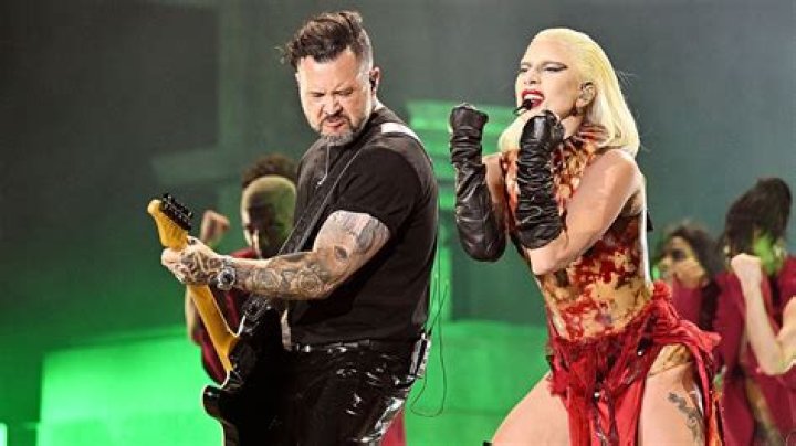 Dead Kennedys Cancel European Dates Due to Guitarist's Injury