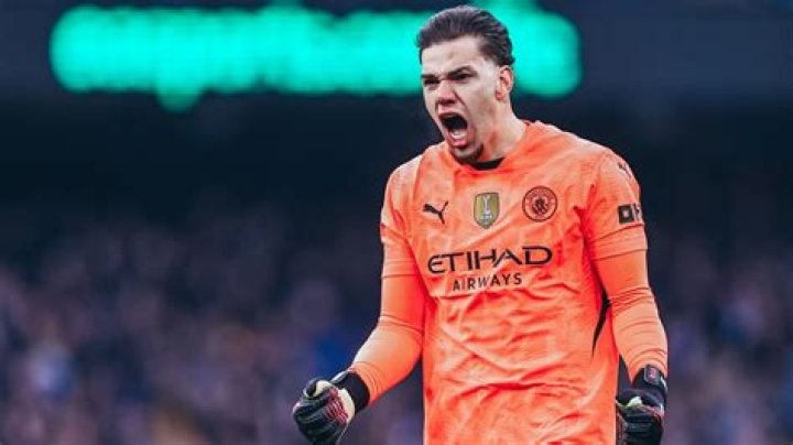 Ederson Moraes - Bio, Age, weight, height, Wiki, Facts and Family