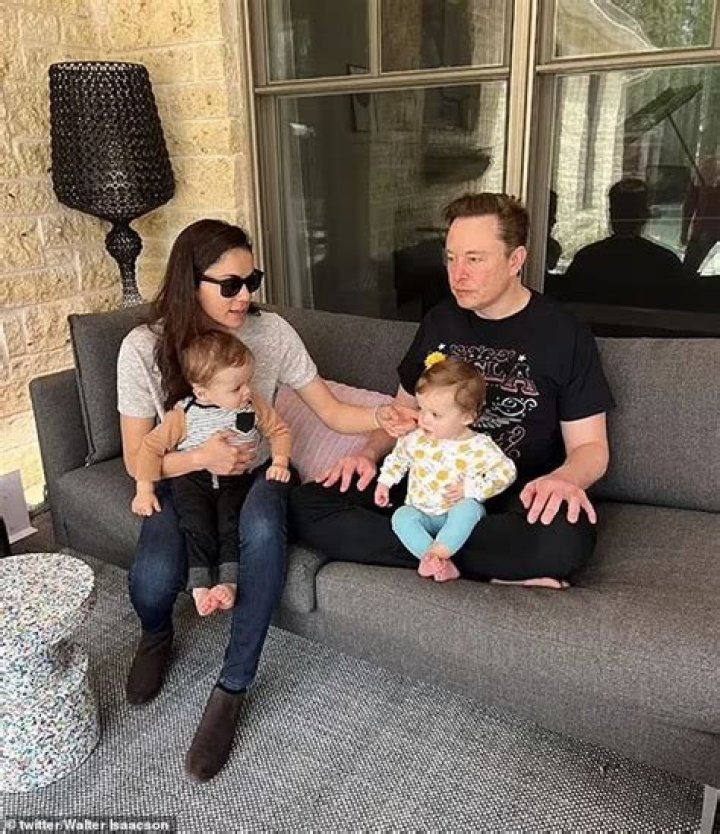 Elon Musk and Grimes Have Broken Up, After Welcoming Their Second Child Together – Celeb Secrets