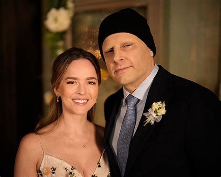 Gary’s Dead (Exclusive Interview) – Hollywood Life