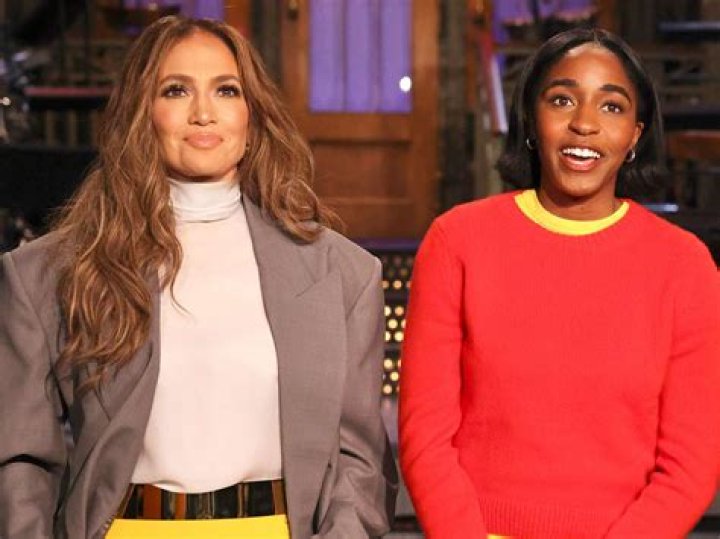 Gus Apologizes For Past Behavior – Hollywood Life