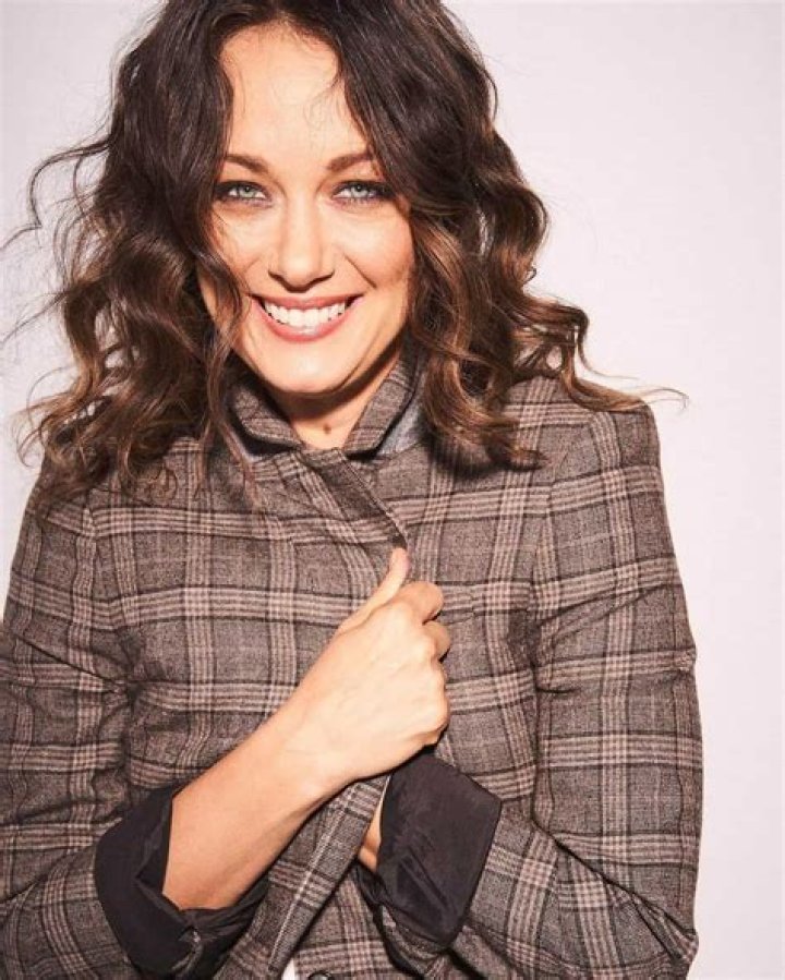 Holly Patterson - Bio, Age, Wiki, Facts and Family