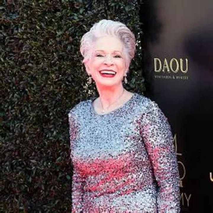 Jennifer Bassey Net Worth | Celebrity Net Worth