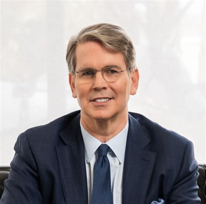 Josie Bissett - Bio, Age, Wiki, Facts and Family