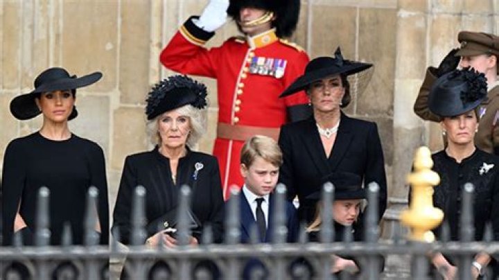 Kate Middleton & Meghan Markle Stand Together As They Exit The Queen’s Funeral: Photo