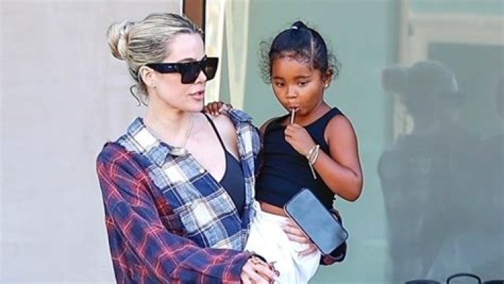 Khloe Kardashian Gushes Over Kardashian Kids, Ages 3-9, Posing All Together In Rare Photo