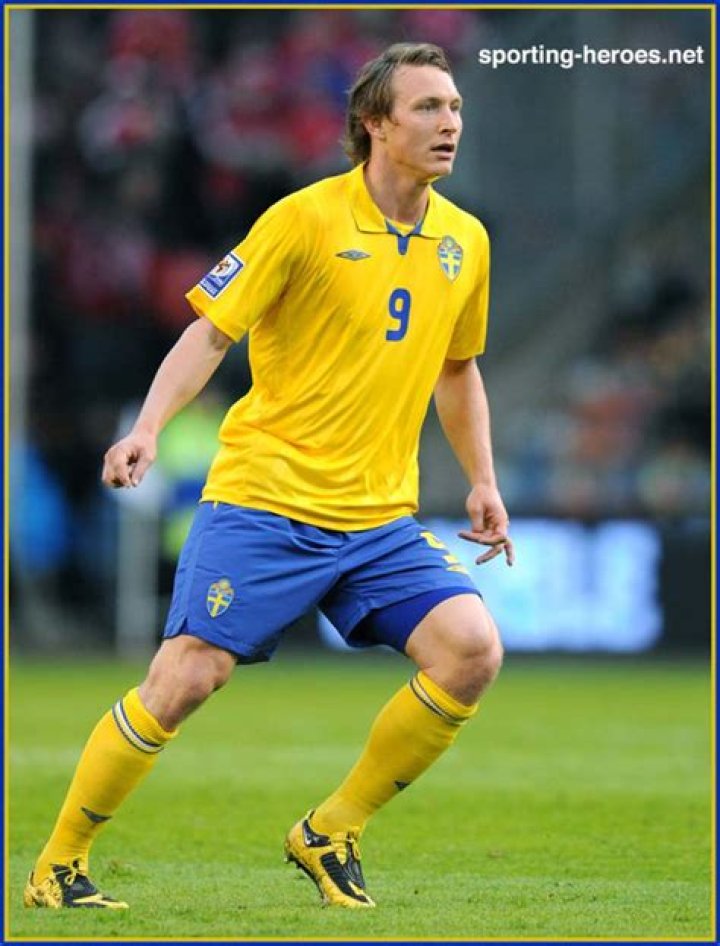 Kim Kallstrom Bio - fifa 14, pronunciation, net worth, bio, wiki, age, height, weight