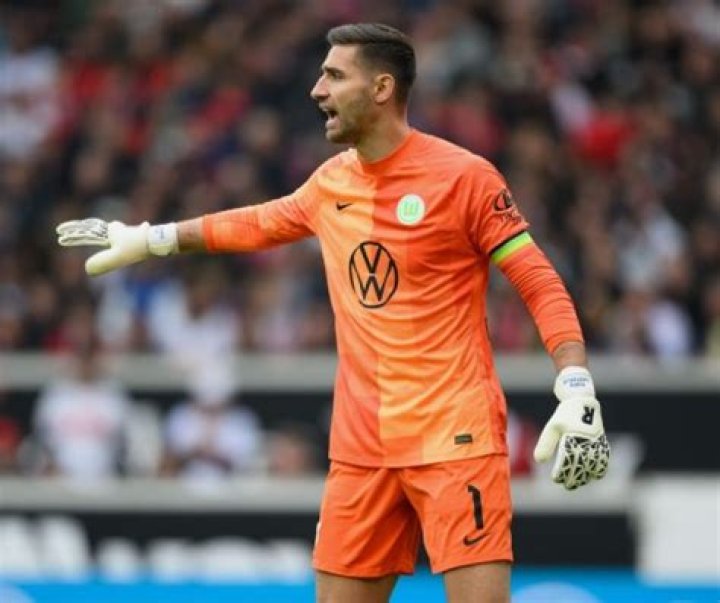 Koen Casteels Bio fact of age,height,net worth,salary,nationality,girlfriend,spouse,game