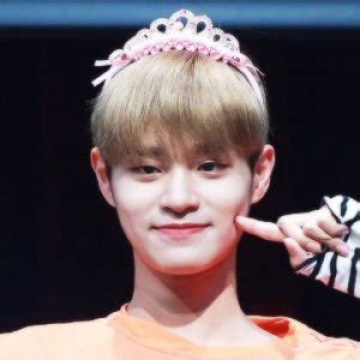 Lee Daehwi — PICS