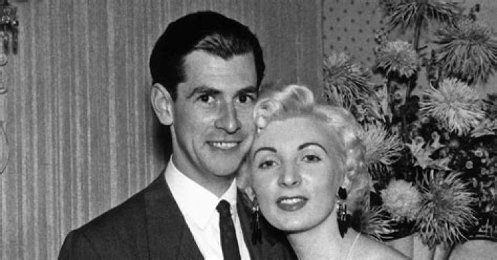 Mark Ellis - Bio, Age, Wiki, Facts and Family