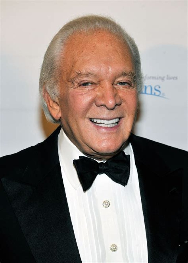 Martin Fuentes - Bio, Age, Wiki, Facts and Family