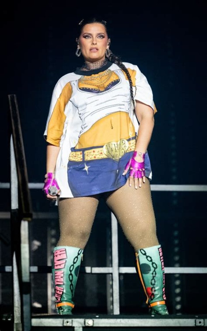 Nelli Ómolnár - Bio, Age, Wiki, Facts and Family