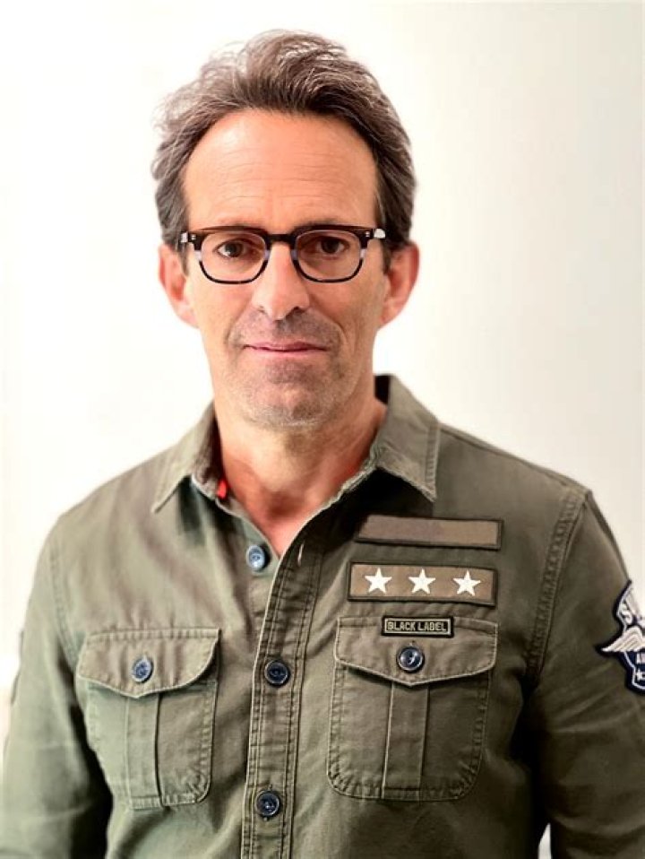 Nestor Serrano - Bio, Age, Wiki, Facts and Family