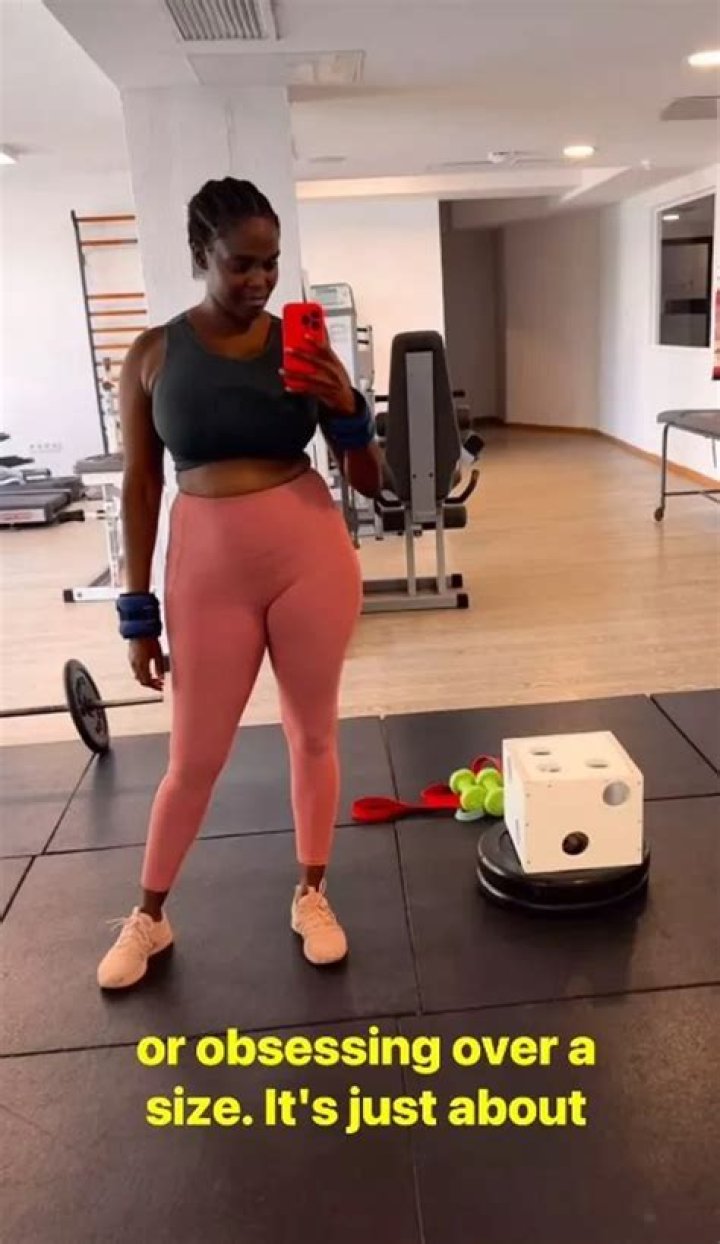 Oti Mabuse Height, Weight, Age, Body Statistics