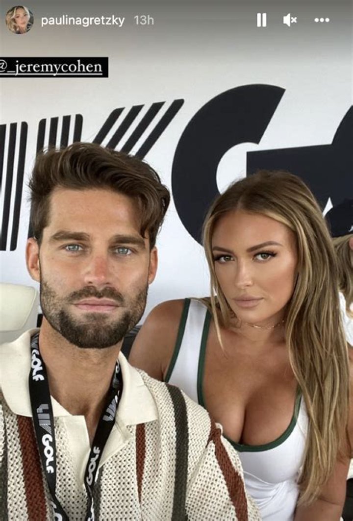 Paulina Gretzky Poses With ‘Friend’ Jeremy Cohen On Beach — Pics – Hollywood Life