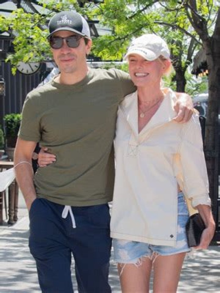 Photos of the Happy Couple – Hollywood Life