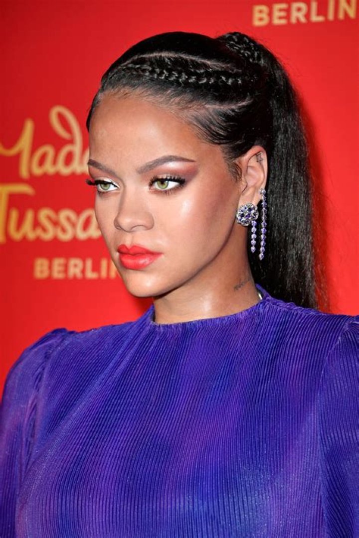 Rihanna’s Hair Makeover: Singer Debuts Short, Cropped Cut On Night Out — Before & After Pics