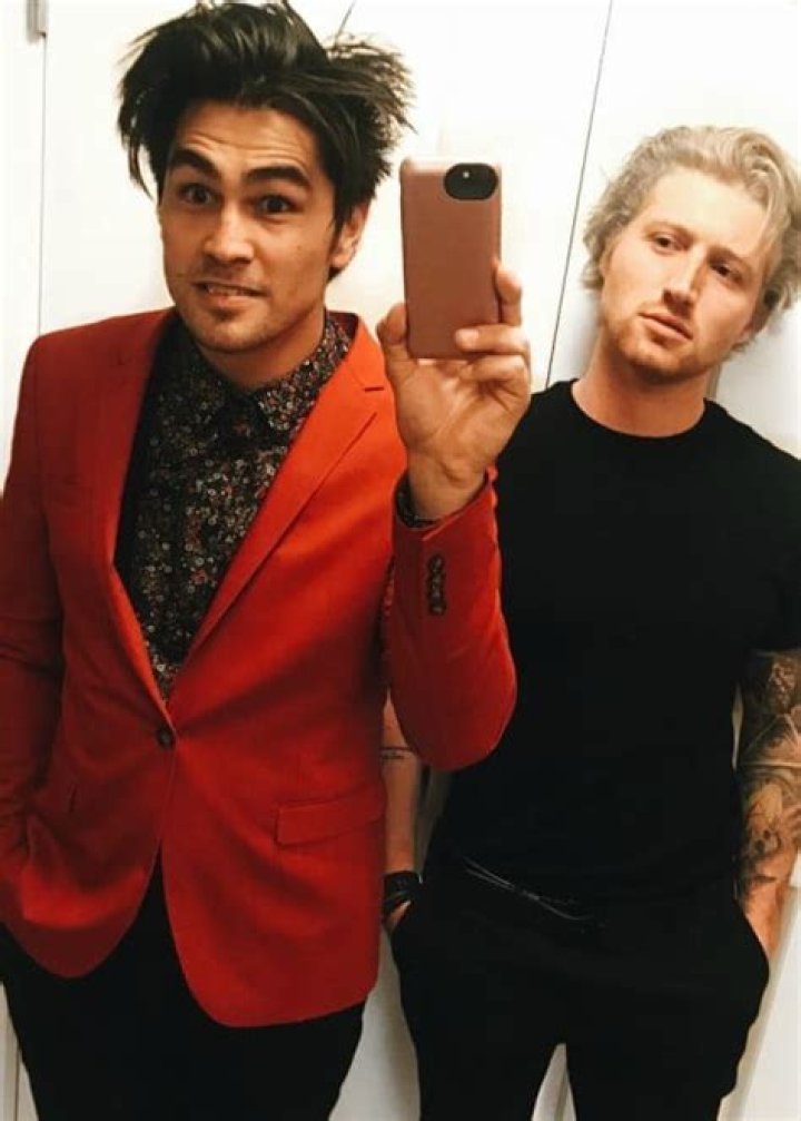 Toddy Smith Height, Weight, Age, Girlfriend, Family, Facts, Biography