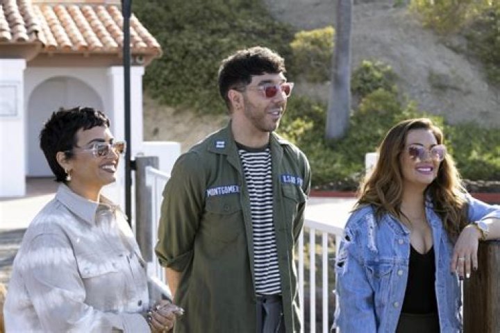 Who Is Dallas Lovato? 5 Things About Demi Lovato’s Sister – Hollywood Life