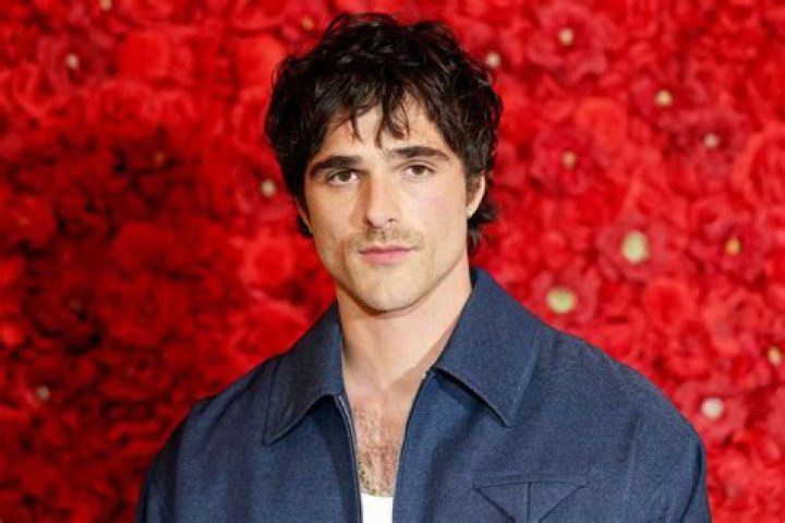 Who is Jacob Skelton Dating Now